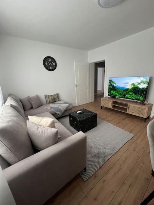 Modern Apt Near City Centre Shkodra Exterior foto