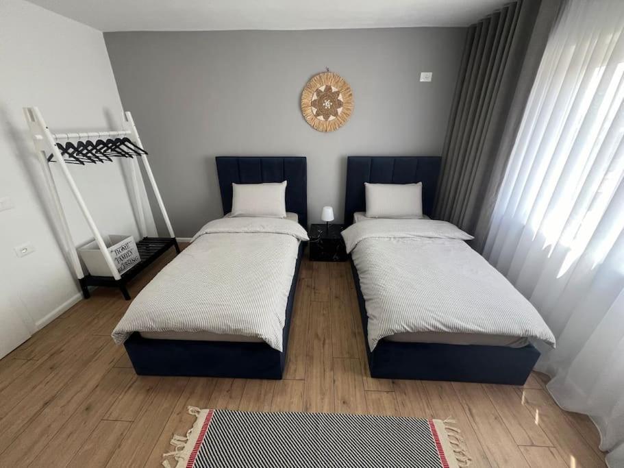 Modern Apt Near City Centre Shkodra Exterior foto