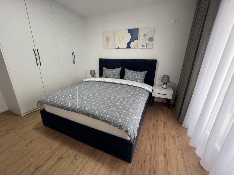 Modern Apt Near City Centre Shkodra Exterior foto