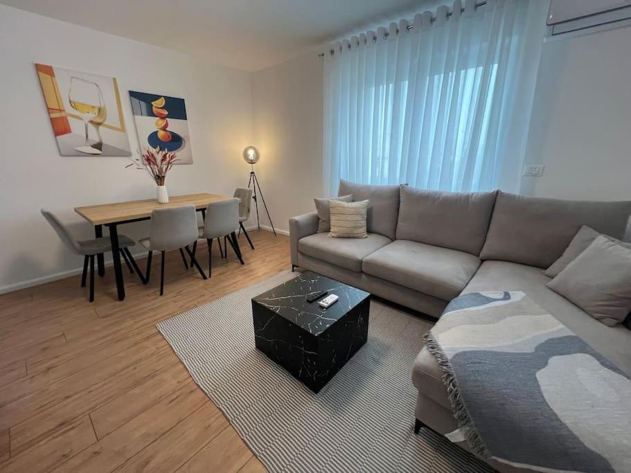 Modern Apt Near City Centre Shkodra Exterior foto